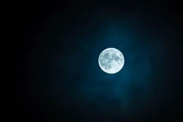 Phalguna Purnima Full Moon