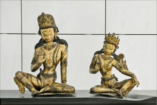 Lord Indra and his wife Indrani
