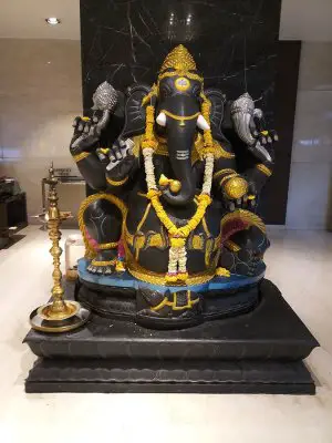 Black Ganapati Idol Importance